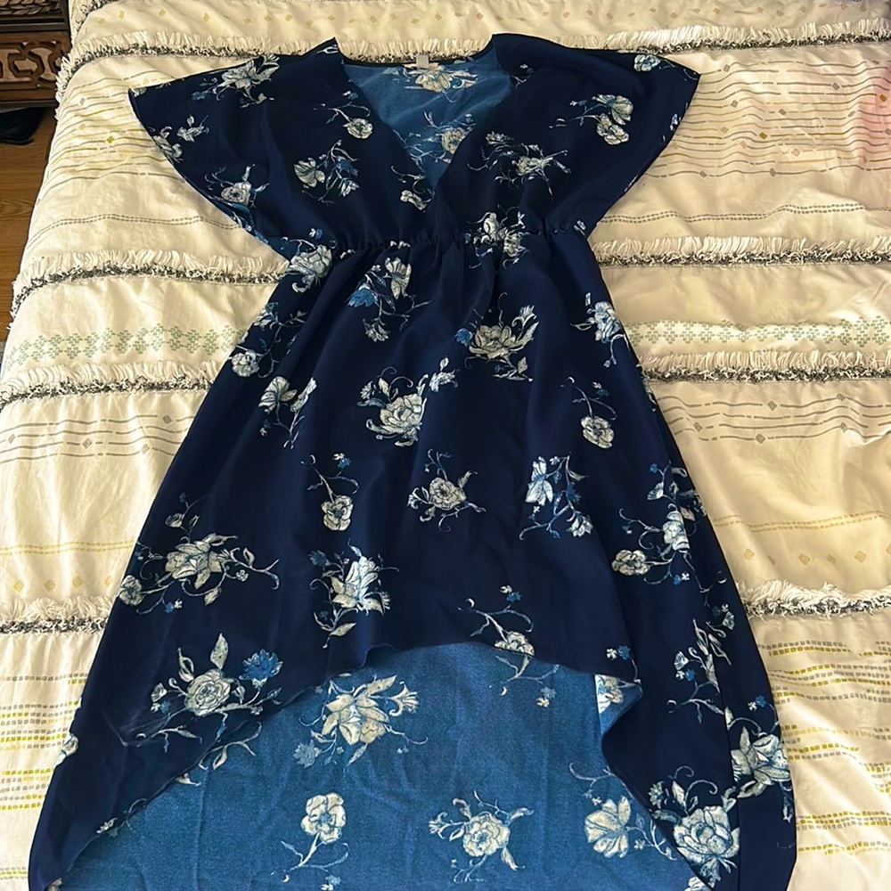 Urban Outfitters short to long dress. Blue with white florals. Size SMALL